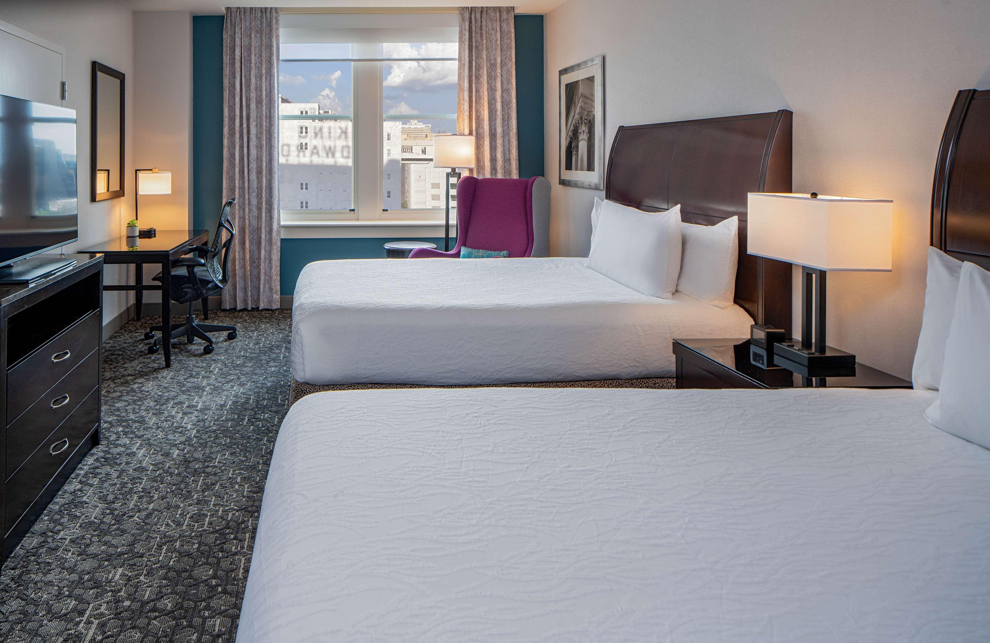 Hilton Garden Inn Jackson Downtown Экстерьер фото
