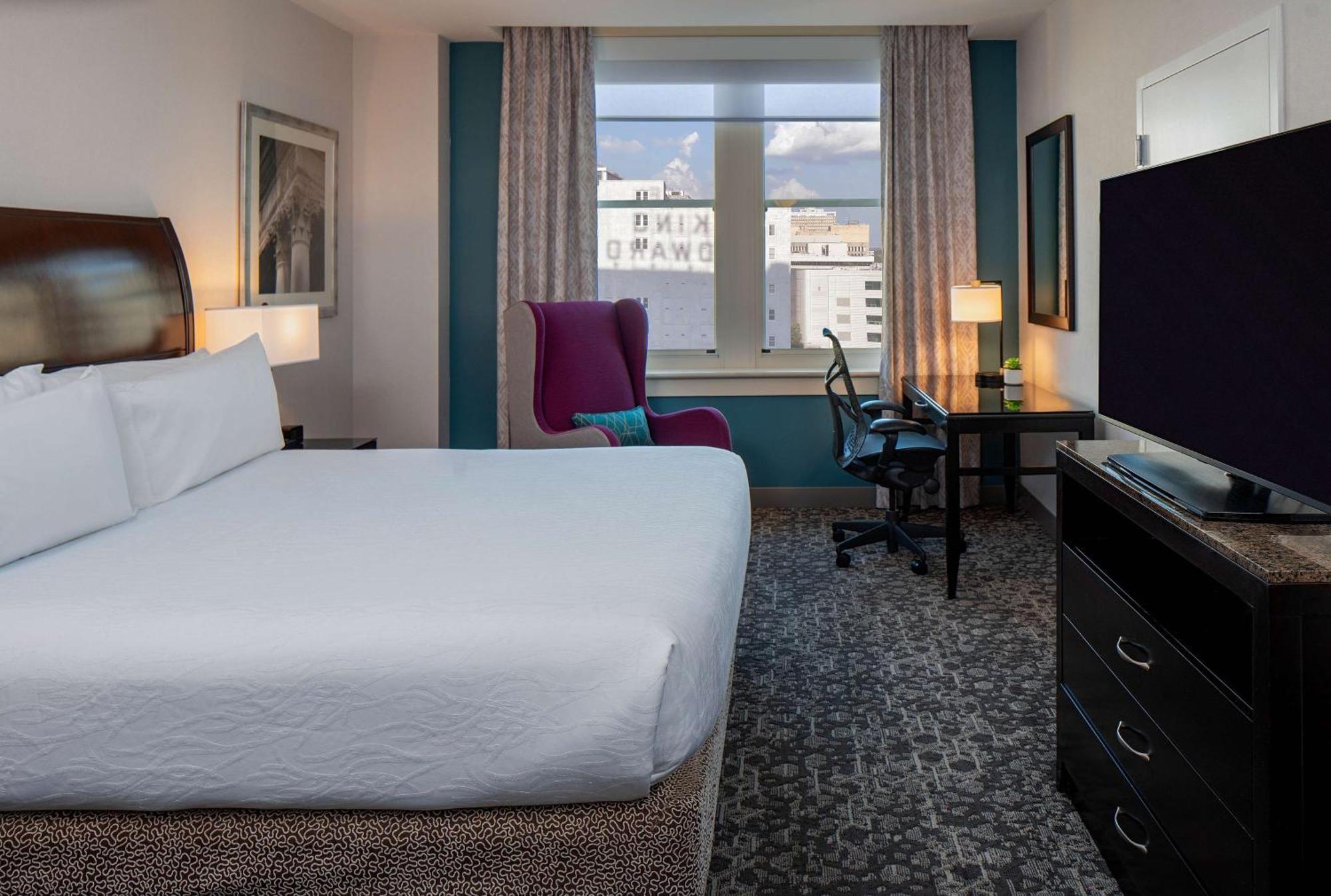 Hilton Garden Inn Jackson Downtown Экстерьер фото